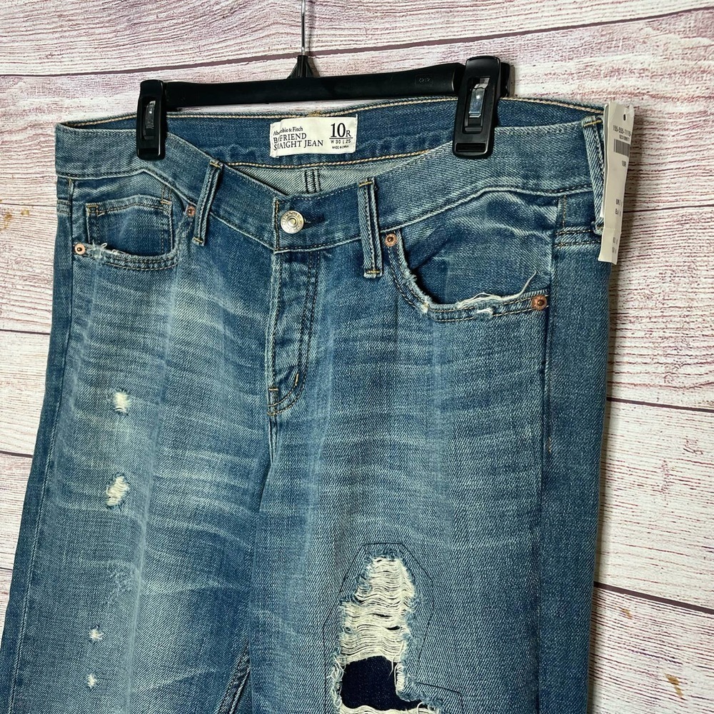Abercrombie & Fitch Boyfriend Straight Distressed Denim Jeans Size 10 New - Picture 4 of 12